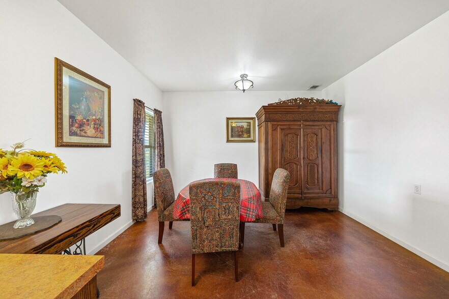 More Photos Of 14221 FM 2790, La Coste Warehouse For Sale