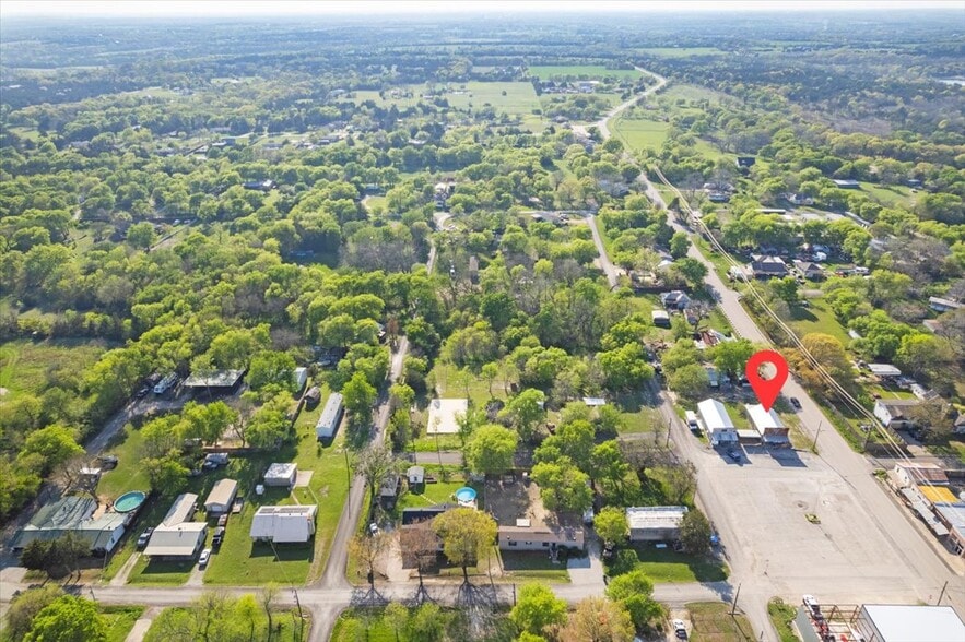 Primary Photo Of 103 College St, Anna Showroom For Sale