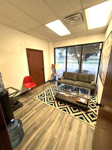 More Photos Of 13509 N Meridian Ave, Oklahoma City Medical For Sale