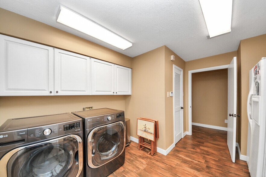 More Photos Of 16076 Highway 105, Cleveland Land For Sale