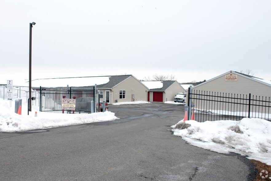 More Photos Of 1406A Route 9, Halfmoon Self Storage For Lease