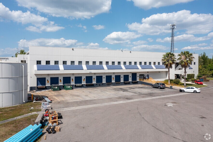 More Photos Of 2349 S Apopka Blvd, Apopka Warehouse For Sale