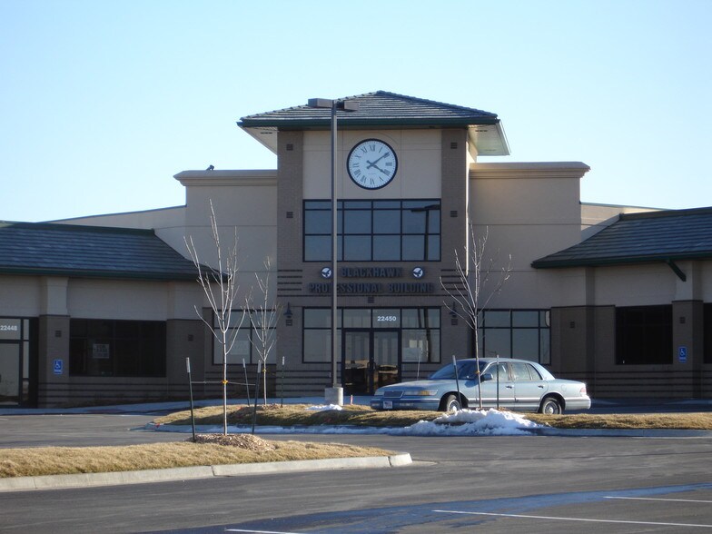 More Photos Of 22450 S Harrison St, Spring Hill Medical For Lease