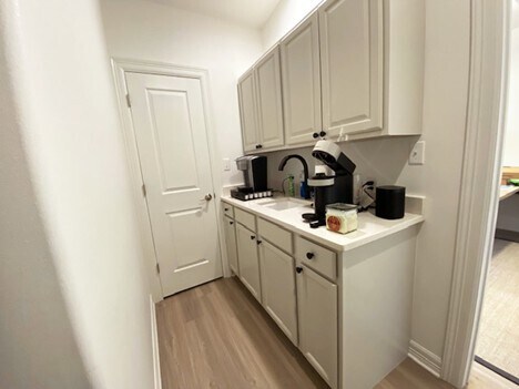 More Photos Of 109 Enterprise Pky, Boerne Loft Creative Space For Lease