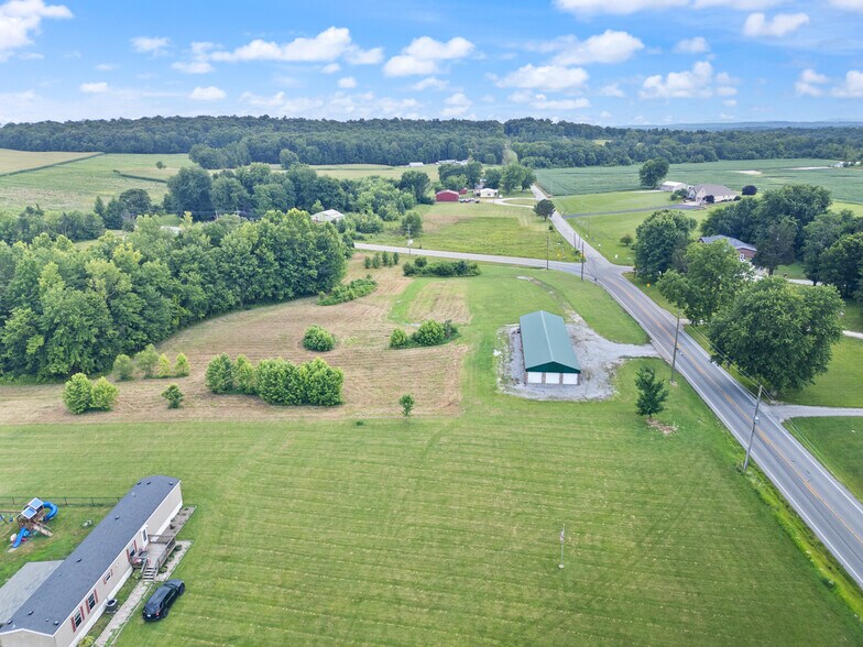 More Photos Of E State Road 66, Leavenworth Warehouse For Sale