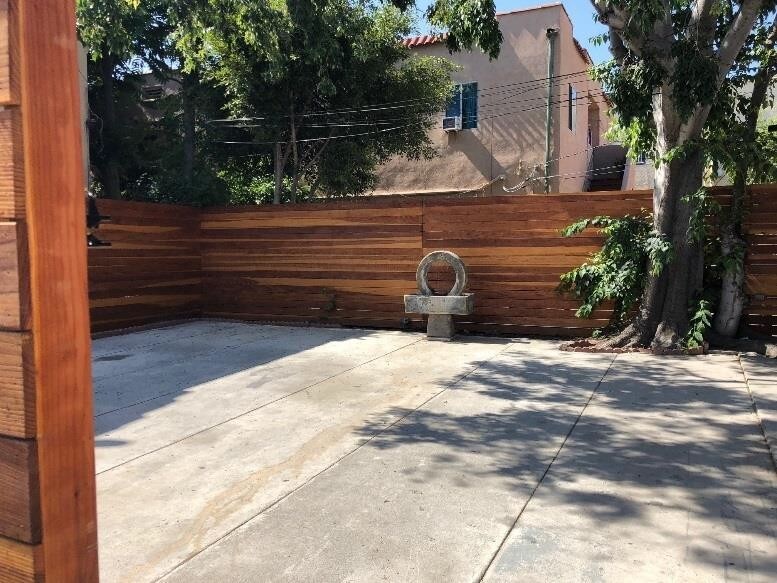 More Photos Of 5119 Melrose Ave, Los Angeles Loft Creative Space For Lease