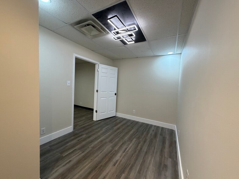 More Photos Of 4811 Trousdale Dr, Nashville Freestanding For Lease