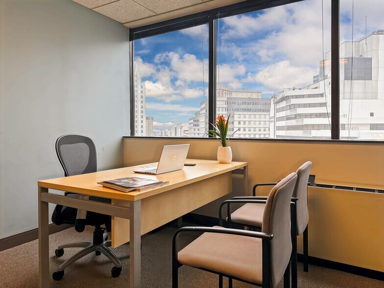 More Photos Of 3 Bethesda Metro Center, Bethesda Coworking Space