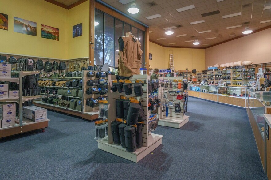 More Photos Of 1600 Winchester Blvd, Campbell Freestanding For Sale