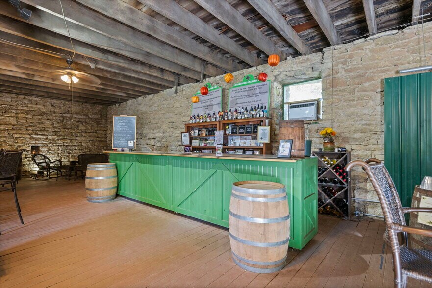 More Photos Of 4465 W Augusta Chatham Rd, Augusta Winery Vineyard For Sale