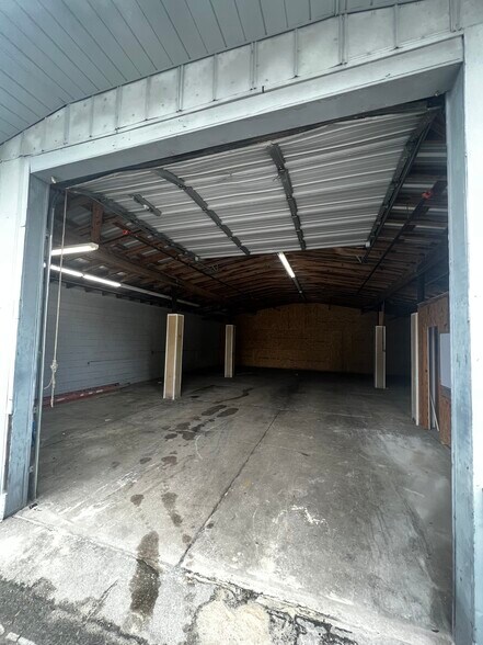 More Photos Of 130 Arlington Rd S, Jacksonville Flex For Lease