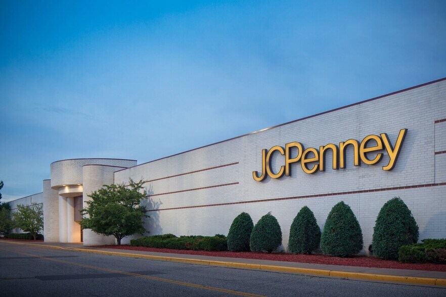 More Photos Of 4800 Golf Rd, Eau Claire Unknown For Lease