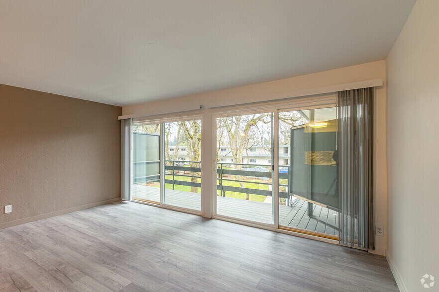 More Photos Of 11181-11211 NE Weidler St, Portland Apartments For Sale