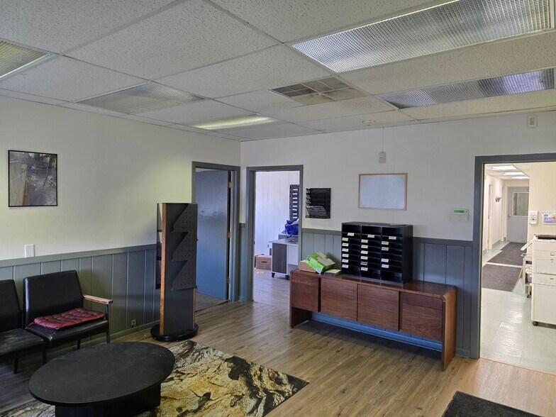 More Photos Of 712 S Milam St, Amarillo Warehouse For Lease