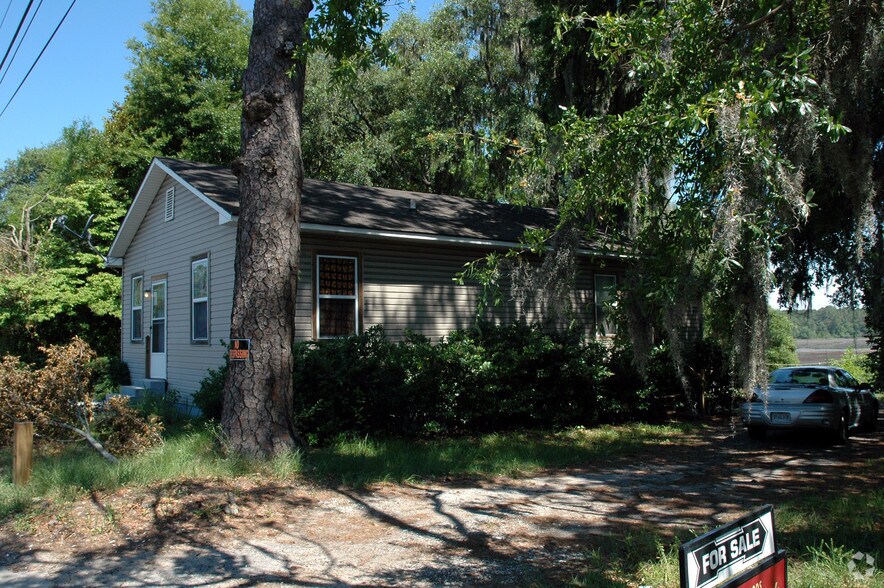More Photos Of 3691 Trask Pky, Beaufort Office For Sale