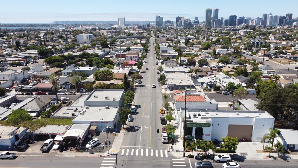 More Photos Of 2751-2771 Imperial Ave, San Diego Storefront For Sale