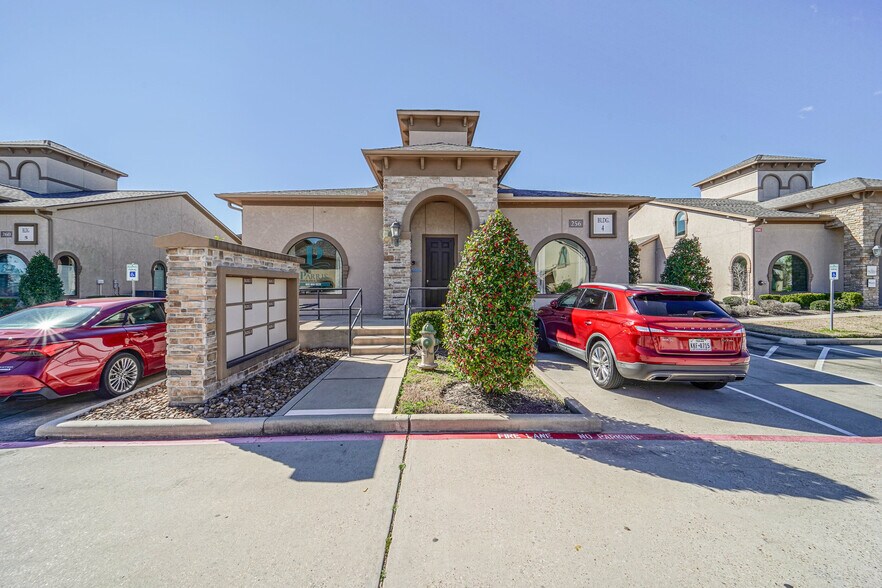 More Photos Of 256 Ed English Dr, Shenandoah Medical For Sale