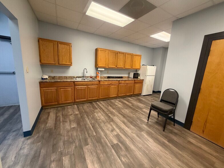More Photos Of 2920 Truly Ln, Shreveport Warehouse For Lease