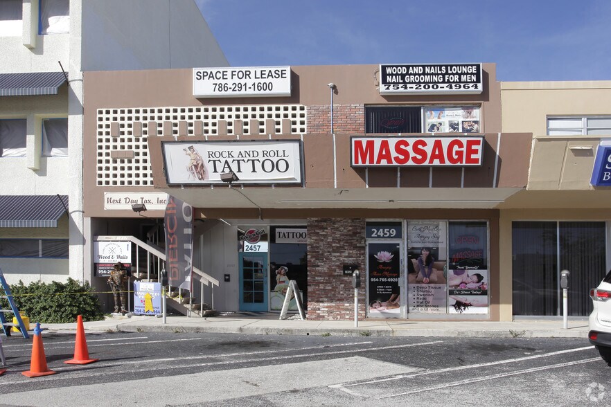 More Photos Of 2457-2459 E Commercial Blvd, Fort Lauderdale Storefront Retail Office For Lease