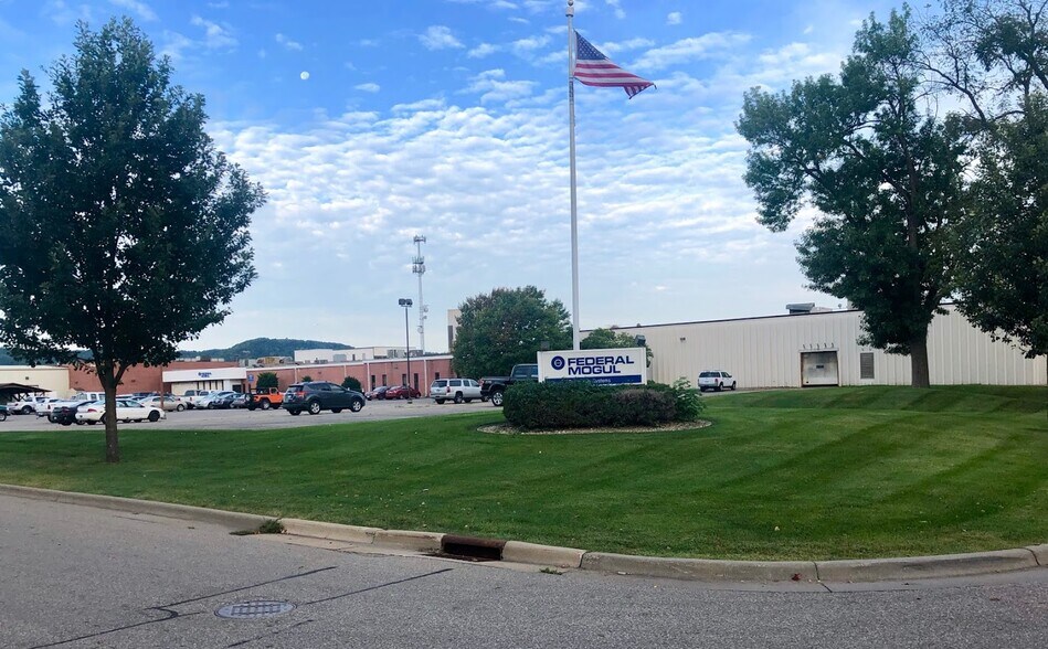 More Photos Of 520 N 8th St, Lake City Warehouse For Lease