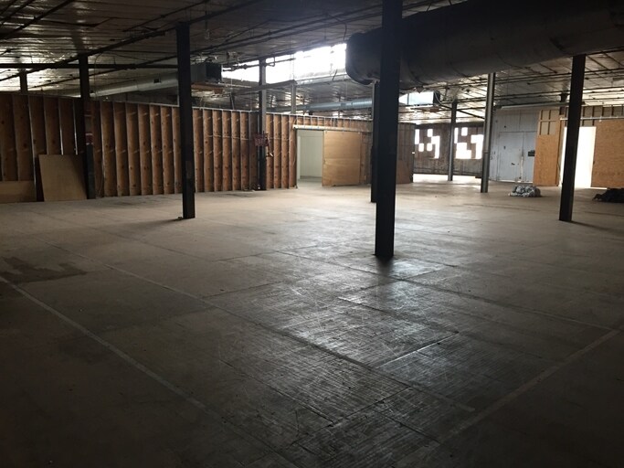More Photos Of 836 Leadenhall St, Baltimore Industrial For Sale