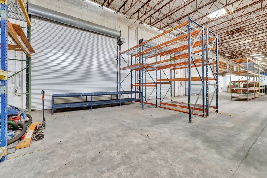 More Photos Of 1500 N Powerline Rd, Pompano Beach Warehouse For Sale