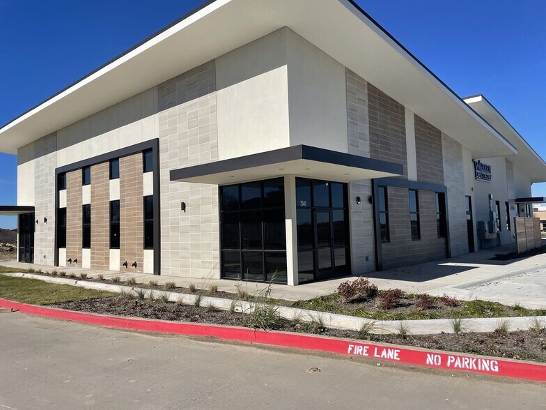 More Photos Of 7040 Harris Pky, Fort Worth Office For Lease