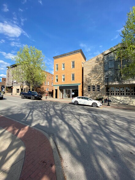 More Photos Of 444 High St, Morgantown Storefront Retail Residential For Lease