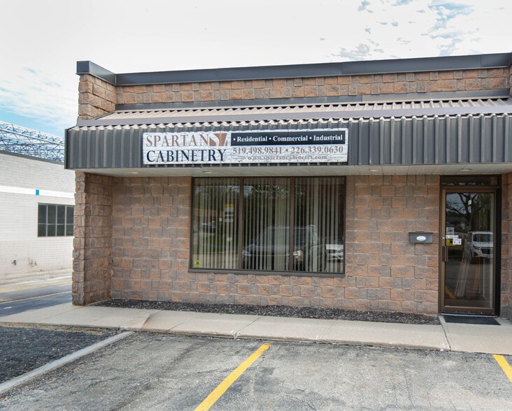 More Photos Of 24 Mcintyre Pl, Kitchener Warehouse For Sale