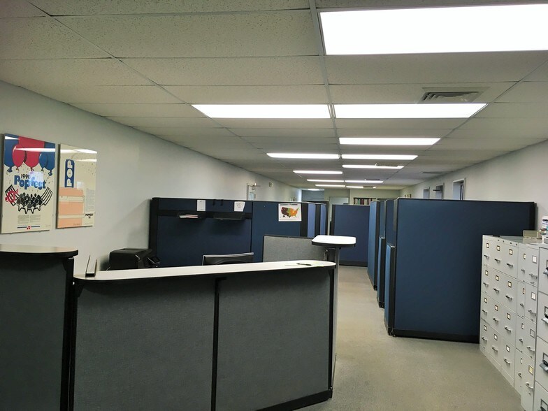 More Photos Of 4505 Kelly St, Columbus Research And Development For Lease