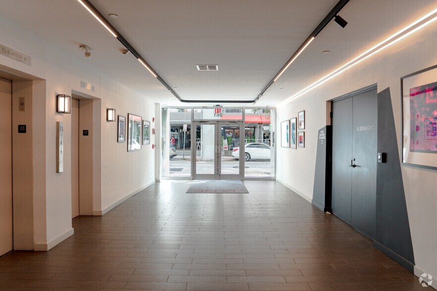 More Photos Of 261 NE 1st St, Miami Office For Lease