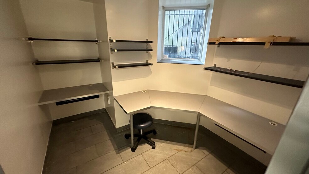 More Photos Of 297 W 112th St, New York Apartments For Lease