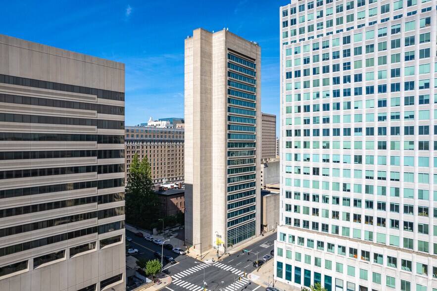 More Photos Of 1105 N Market St, Wilmington Office For Sale