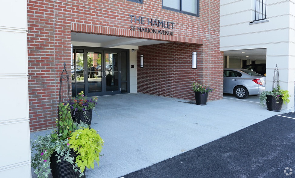 More Photos Of 77A Excelsior Ave, Saratoga Springs Apartments For Lease