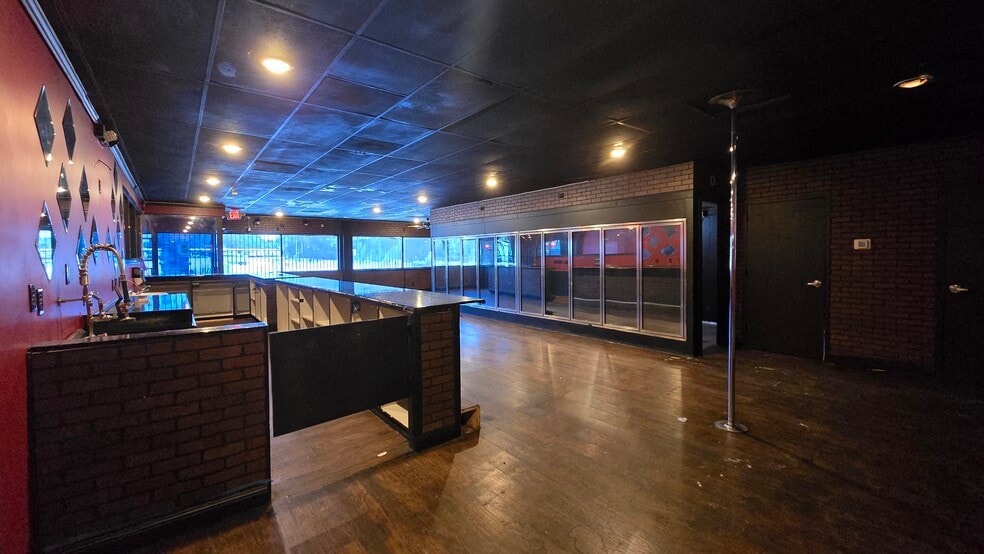 More Photos Of 1733 Piedmont Hwy, Piedmont Freestanding For Sale