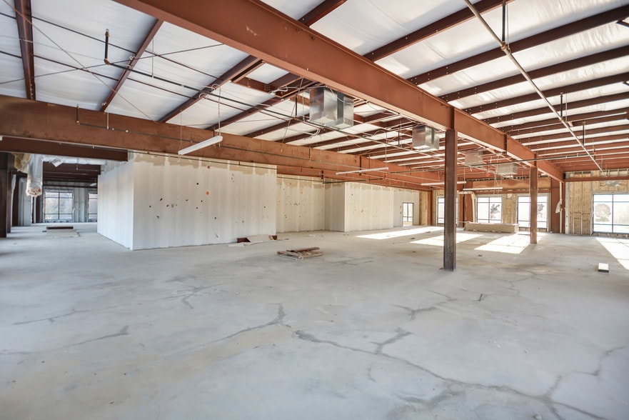 More Photos Of 7335 Old National Hwy, Riverdale Medical For Sale