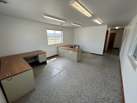 More Photos Of 5364 Hutton Dr, Urbana Warehouse For Sale