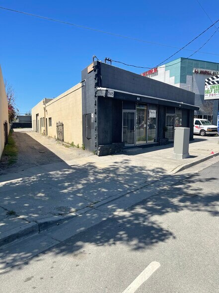 More Photos Of 6115-6119 Lankershim Blvd, North Hollywood Warehouse For Sale
