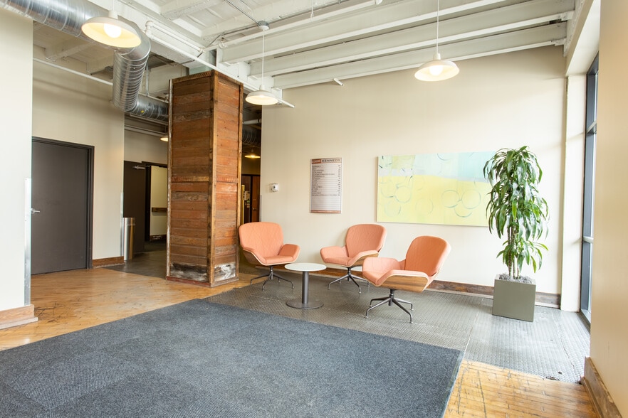 More Photos Of 2300-2310 Kennedy St NE, Minneapolis Light Distribution For Lease