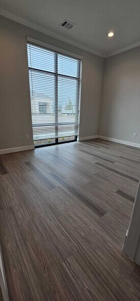 More Photos Of 3801 N Central Expy, McKinney Office For Lease