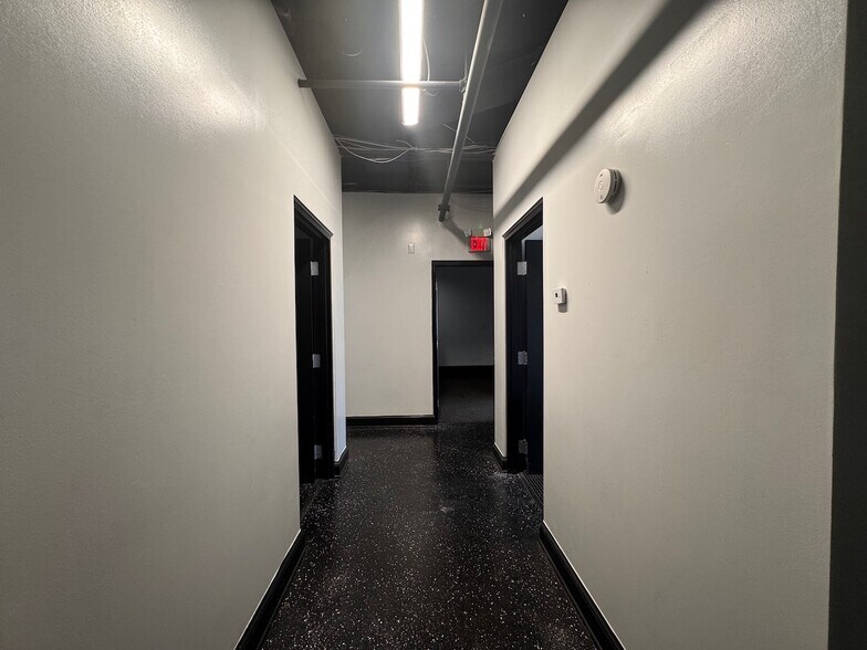 More Photos Of 6254 Memorial Dr, Stone Mountain Storefront Retail Office For Lease