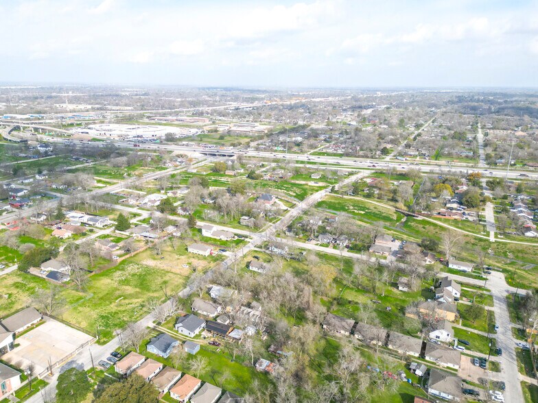 More Photos Of 4905 Kashmere St, Houston Apartments For Sale