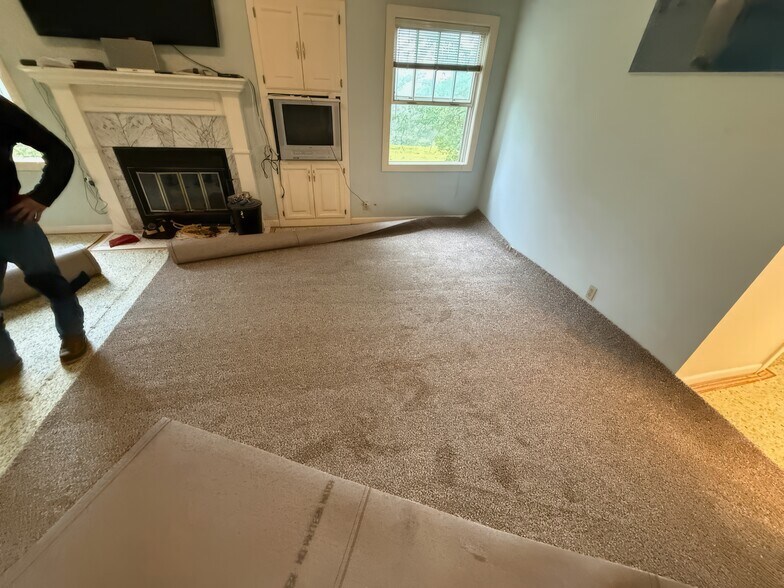 More Photos Of 10580 Dickson Rd, Plymouth Winery Vineyard For Sale