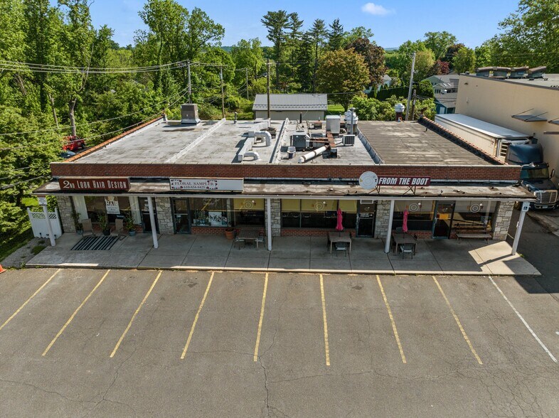 More Photos Of 513-519 Germantown Pike, Lafayette Hill Storefront For Lease