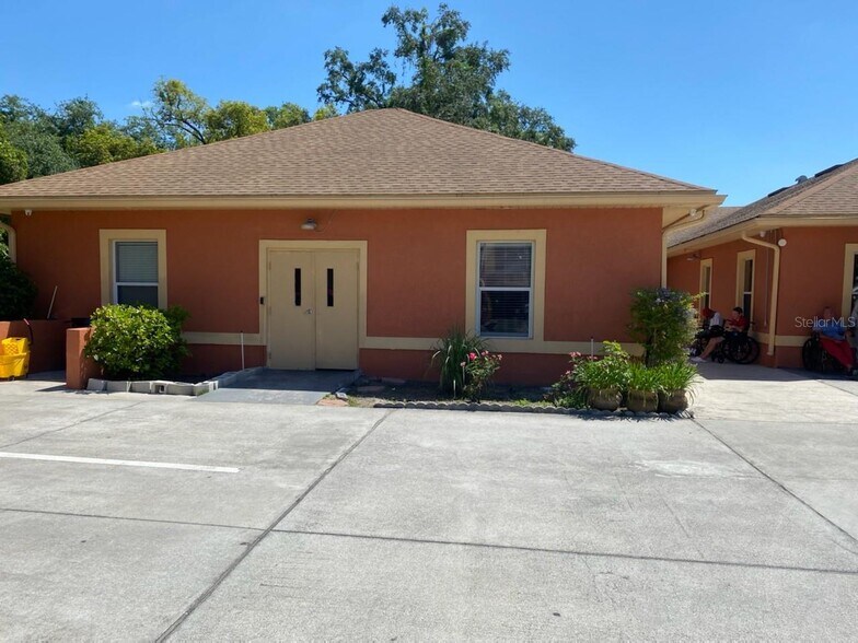 More Photos Of 815 24th St, Orlando Assisted Living For Sale