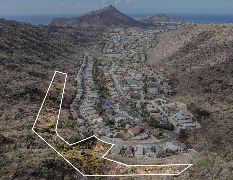 Primary Photo Of 1332 Miloiki st, Honolulu Land For Sale