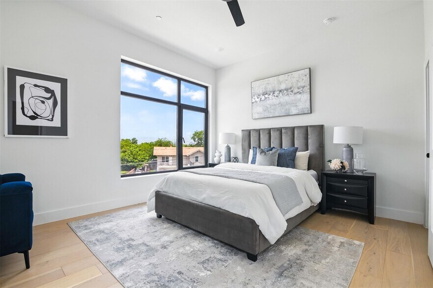 More Photos Of 426-430 E 8th St, Dallas Apartments For Sale