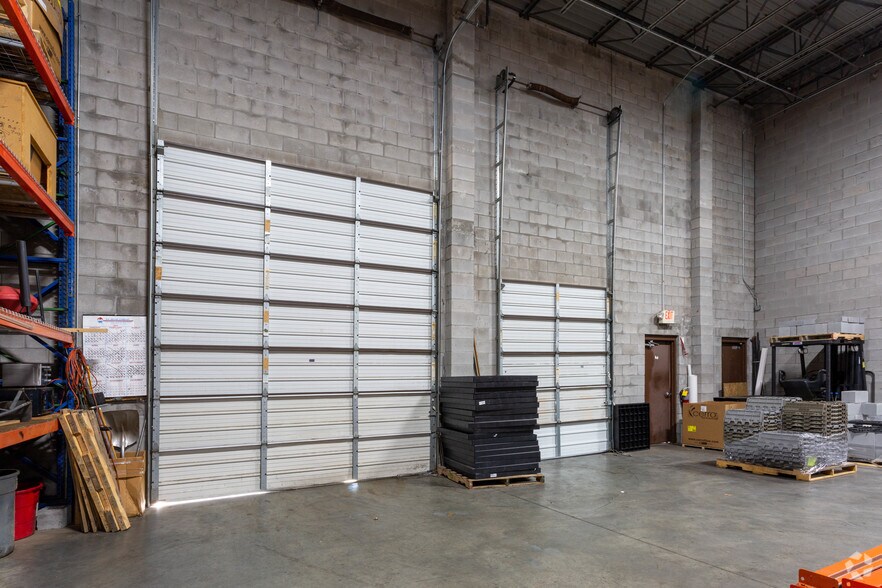 More Photos Of 825 Progress Center Ave, Lawrenceville Warehouse For Lease