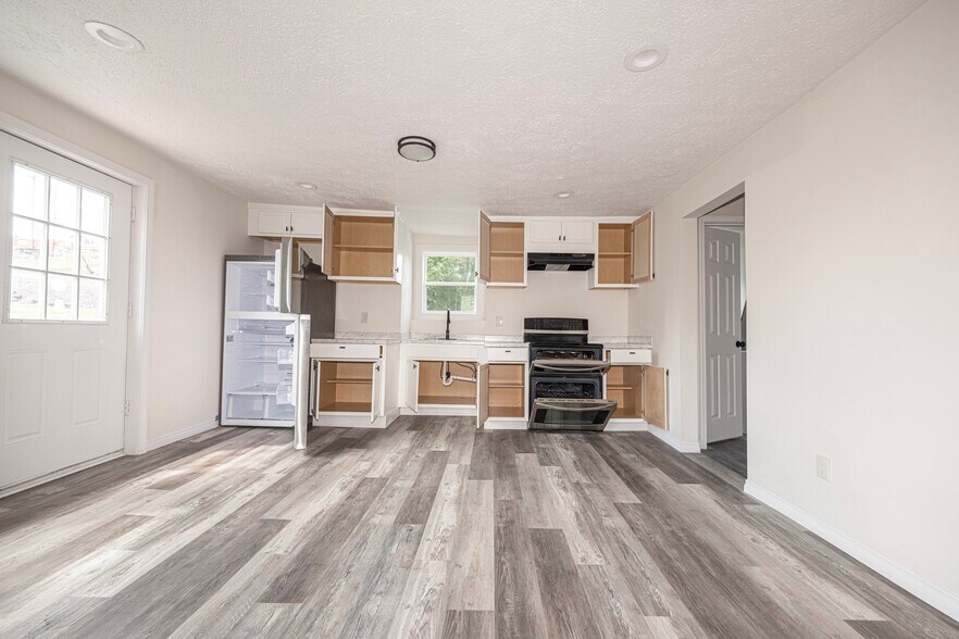 More Photos Of 1116 Oneil Blvd, McKeesport Multifamily For Sale