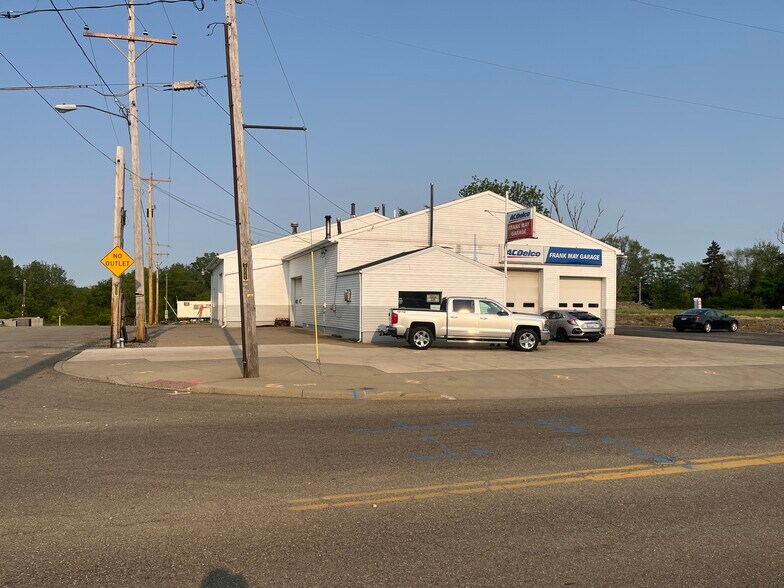 More Photos Of 225 S Seiberling St, Akron Industrial For Sale